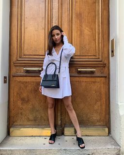 Julia Wieniawa-Narkiewicz feet photo thumbnail