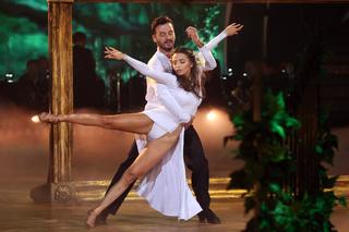 Julia Wieniawa-Narkiewicz feet photo thumbnail