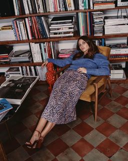 Julia Wieniawa-Narkiewicz feet photo thumbnail