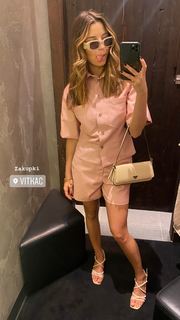 Julia Wieniawa-Narkiewicz feet photo thumbnail