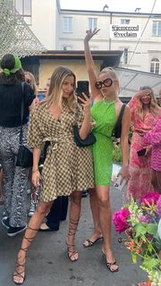 Julia Wieniawa-Narkiewicz feet photo thumbnail