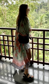 Julia Wieniawa-Narkiewicz feet photo thumbnail