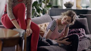 Julia Wieniawa-Narkiewicz feet photo thumbnail