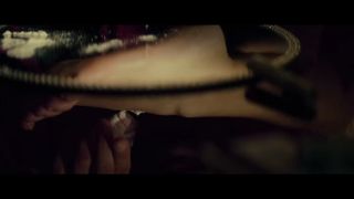 Julia Wieniawa-Narkiewicz feet photo thumbnail