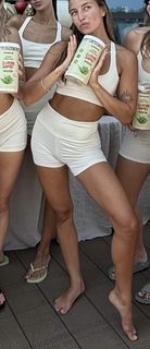 Julia Wieniawa-Narkiewicz feet photo 7
