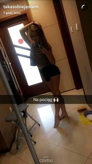 Julia Wróblewska feet photo 4
