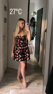 Julia Wróblewska feet photo 12