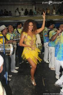 Juliana Alves feet photo 18