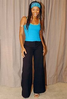 Juliana Alves feet photo 2