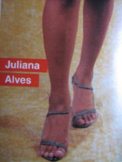 Juliana Alves feet photo 7