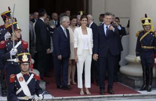 Juliana Awada feet photo 4