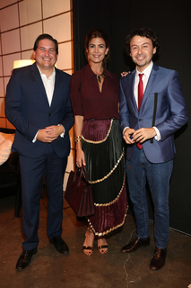 Juliana Awada feet photo 9