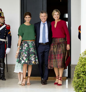 Juliana Awada feet photo 8