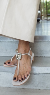 Juliana Awada feet photo 1