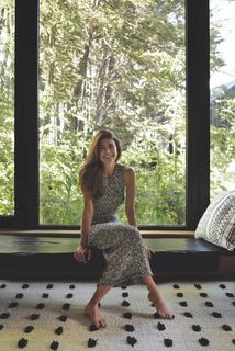 Juliana Awada feet photo 2
