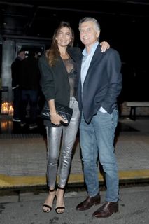 Juliana Awada feet photo 2