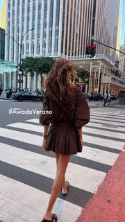 Juliana Awada feet photo 3