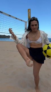 Juliana Baltar feet photo 2