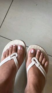 Juliana Baltar feet photo 10