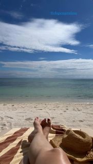 Juliana Baroni feet photo 4