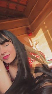 Juliana Caetano feet photo 3