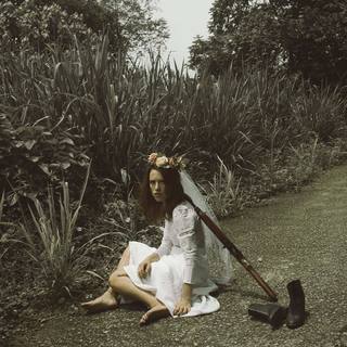 Juliana Didone feet photo thumbnail