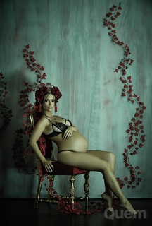 Juliana Didone feet photo thumbnail