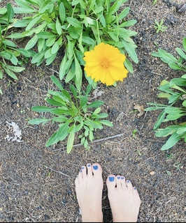 Juliana Didone feet photo thumbnail