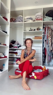 Juliana Didone feet photo thumbnail