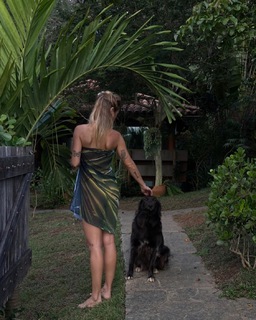 Juliana Didone feet photo thumbnail