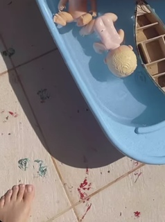 Juliana Didone feet photo thumbnail