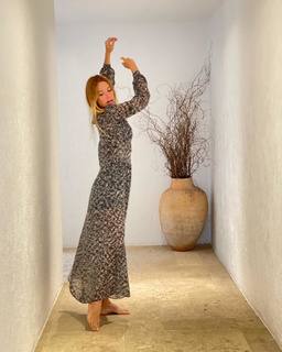 Juliana Didone feet photo thumbnail