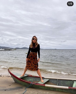 Juliana Didone feet photo thumbnail