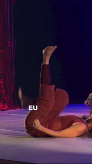 Juliana Didone feet photo thumbnail