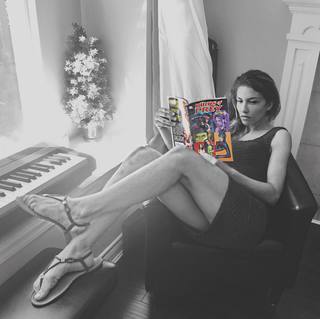 Juliana Harkavy feet photo 12