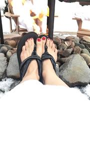 Juliana Harkavy feet photo 12