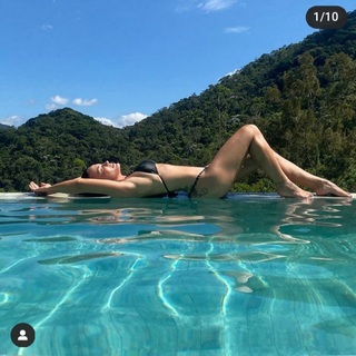 Juliana Knust feet photo 3