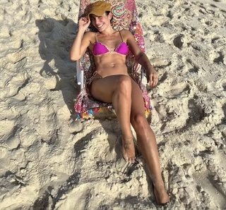Juliana Knust feet photo 12