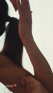 Juliana Knust feet photo 4