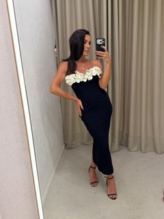 Juliana Knust feet photo 2