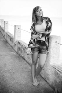 Juliana Lohmann feet photo 19