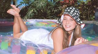 Juliana Lohmann feet photo 14