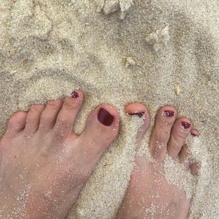 Juliana Lohmann feet photo 6
