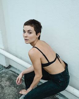 Juliana Lohmann feet photo 8