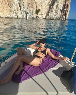 Juliana Lohmann feet photo 4