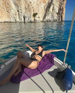 Juliana Lohmann feet photo 3