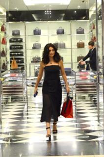 Juliana Paes feet photo thumbnail