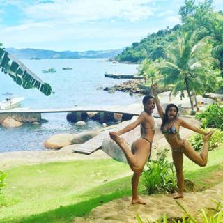 Juliana Paes feet photo thumbnail