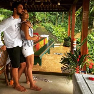 Juliana Paes feet photo thumbnail