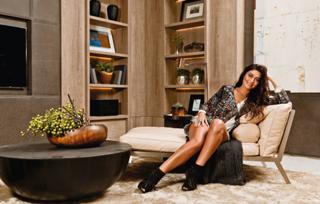 Juliana Paes feet photo thumbnail
